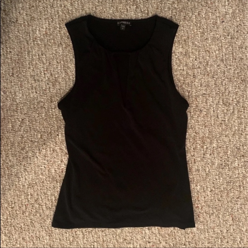Express Tops Bundle - Picture 2 of 8